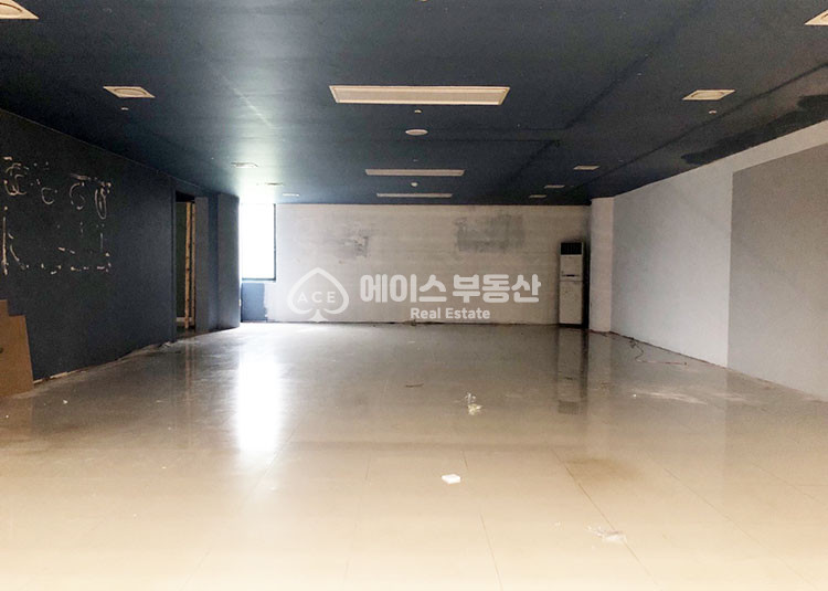경기 용인수지구 죽전동 죽전역 초역세권 2층 사무실!!! 월세 매물번호 10414 사진 2
