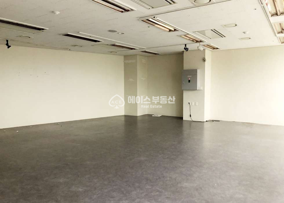 경기 용인수지구 죽전동 죽전역 초역세권 2층 상가!!! 월세 매물번호 10415 사진 1