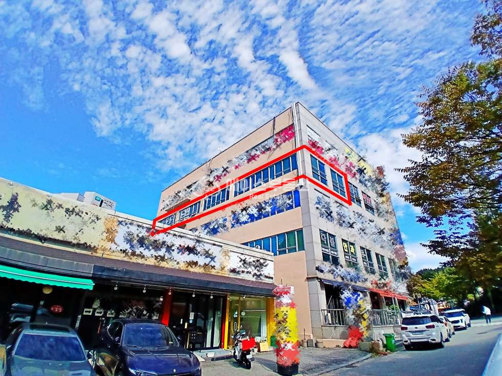 경기 용인기흥구 언남동 (주)시간과공간동 언남동 중심상권 사거리 코너상가, 병원 위주 입점된 유동인구 많은 곳 월세 매물번호 10406 사진 1