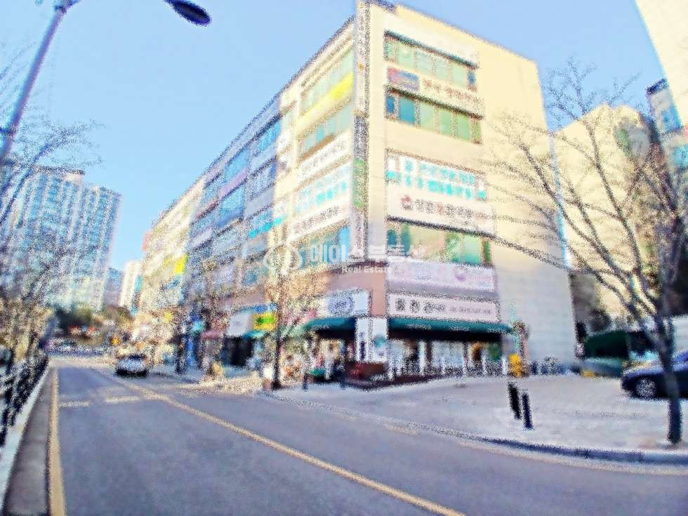 경기 용인수지구 상현동 SR프라자동 뷰맛집 코너 상가 새 오너님을 찾습니다 월세 매물번호 11289 사진 1