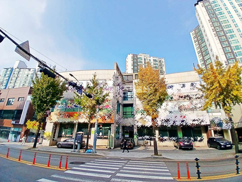 경기 용인기흥구 언남동 3층 중형평수 평단가 싼 곳, 업종 무관 시작 가능, 문의 환영! 월세 매물번호 11375 사진 1