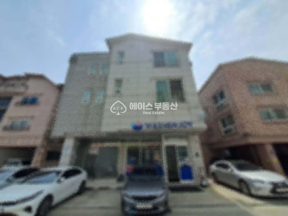 경기 용인기흥구 상하동 거주 세대 많은 역세권의 깔끔한 인테리어 상가 월세 매물번호 11473 사진 1