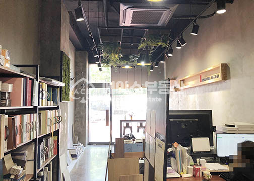 경기 용인수지구 죽전동 나동 모두가 지나는 길목, 초가성비 1층 월세 매물번호 10037 사진 2
